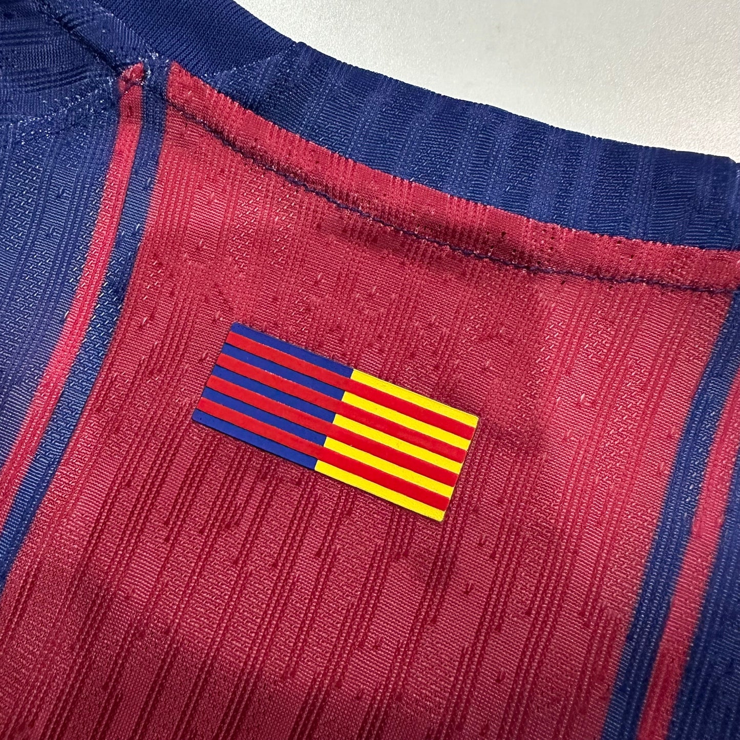 Player Version Barcelona LAMINE YAMAL #10 Home 2025/26 Soccer Jersey topsoccerjerseys.com